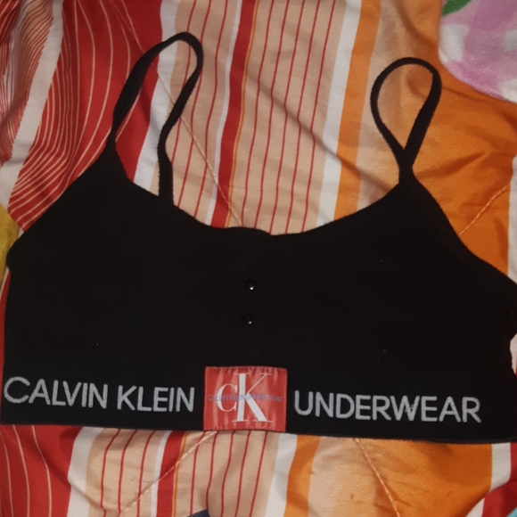 Calvin Klein Sports Bra
